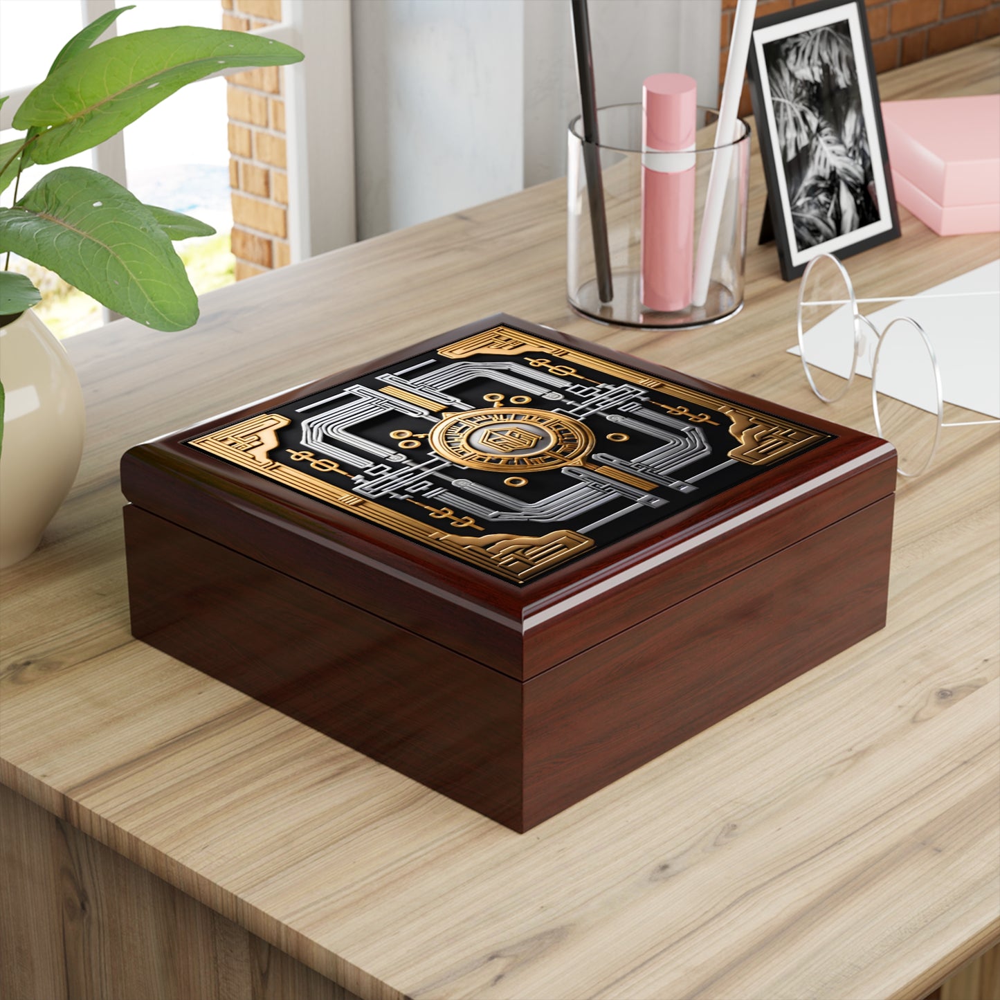Shanghai IV Jewelry / Keepsake Box