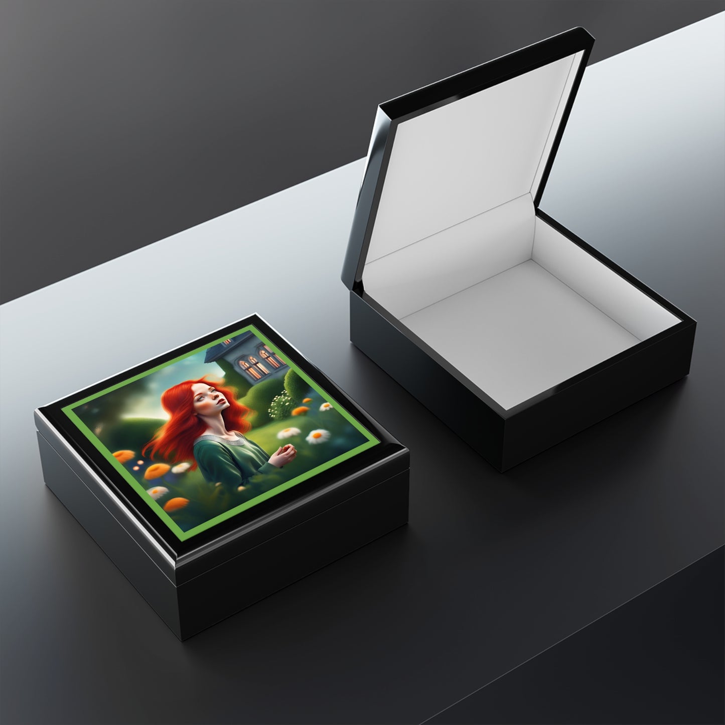 Gaelic Girl (b) Jewelry/Keepsake Box