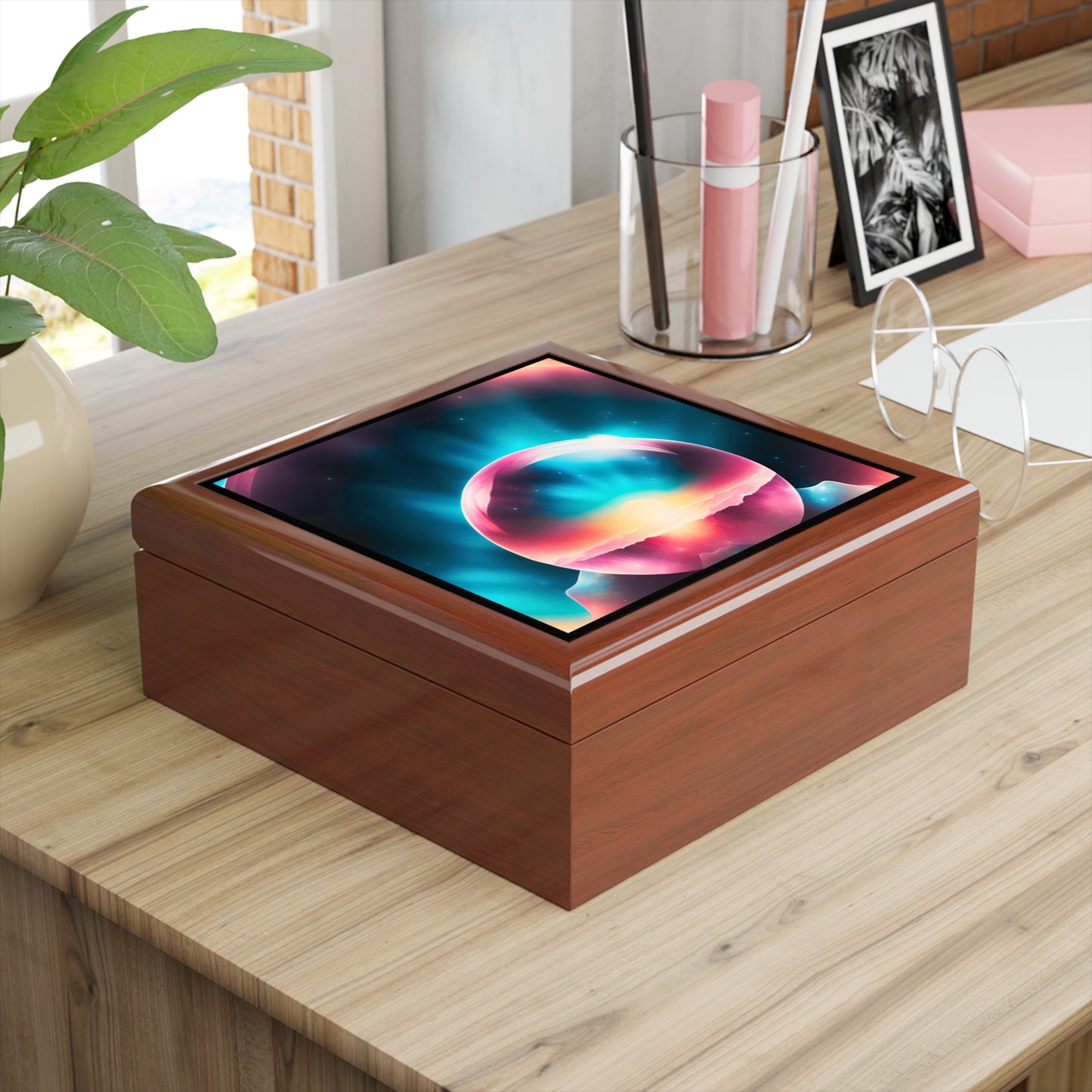 Crystal Ball Jewelry / Keepsake Box